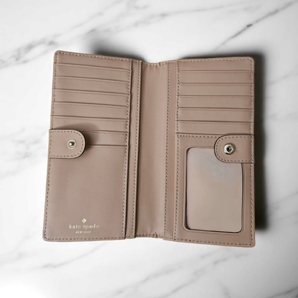 Kate Spade Southport Avenue Cora Wallet